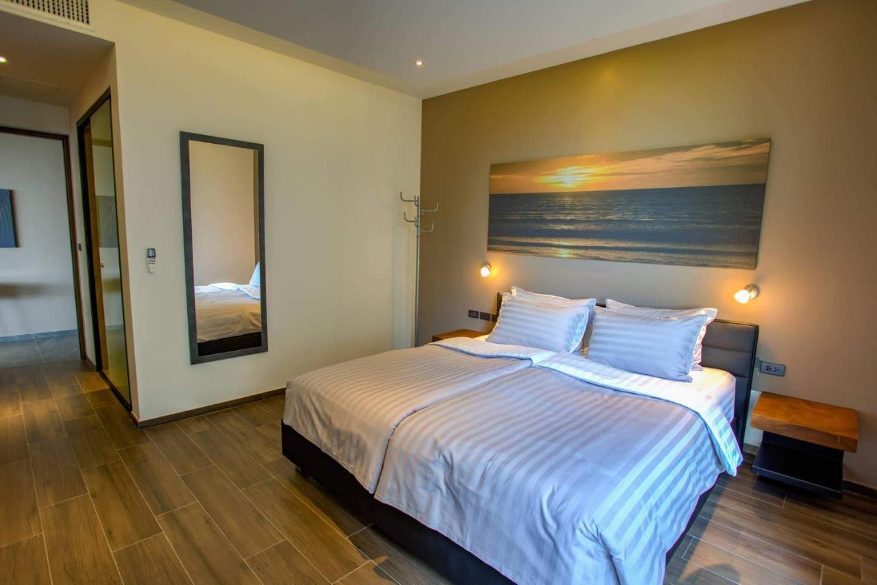 Ocean Rock Kalim Aparthotel Patong Exterior photo